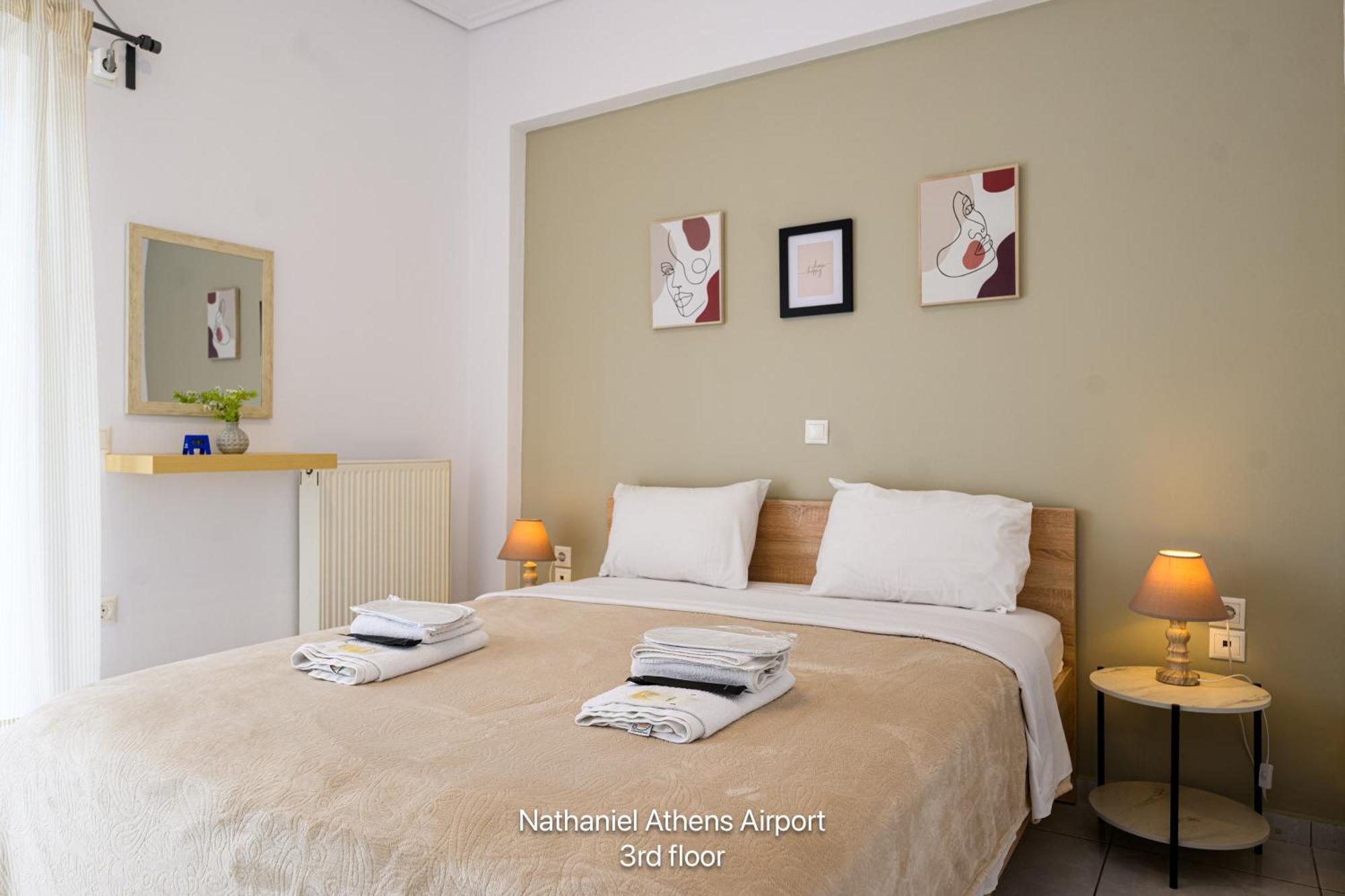 Nathaniel Athens Airport Spata  Luaran gambar