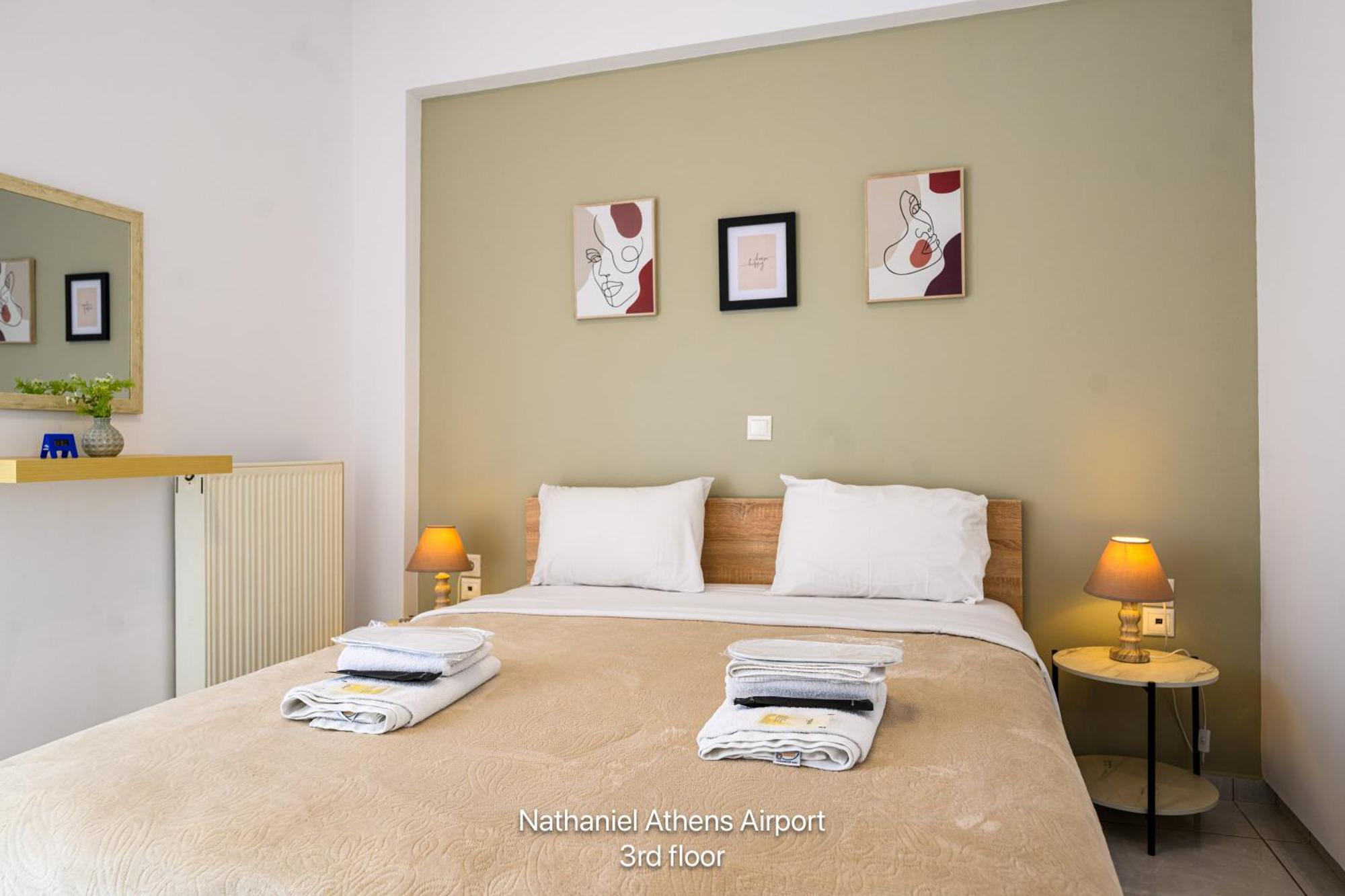 Nathaniel Athens Airport Spata  Luaran gambar
